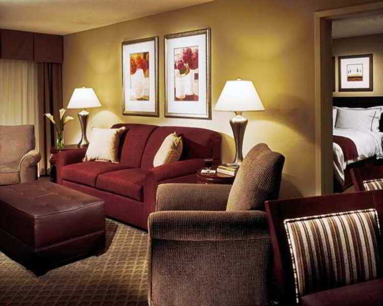 Doubletree By Hilton Hotel Columbia Room photo